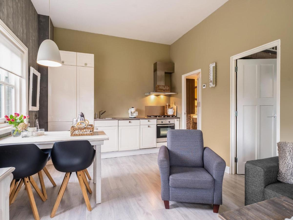 Quaint Summer Holiday Home In Egmond Binnen Exterior photo